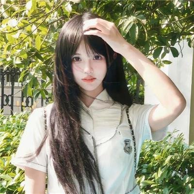 迷雾中的她